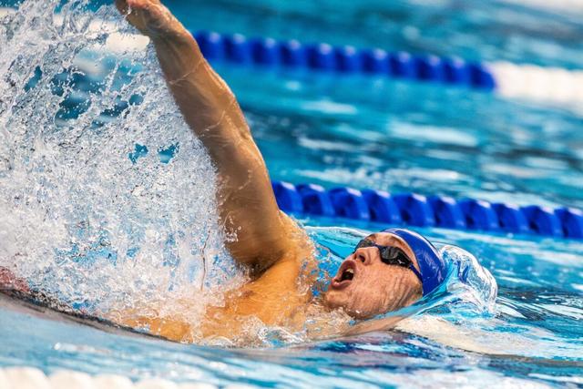 PG游戏官网登录入口-美国游泳选手再次夺冠，彰显实力