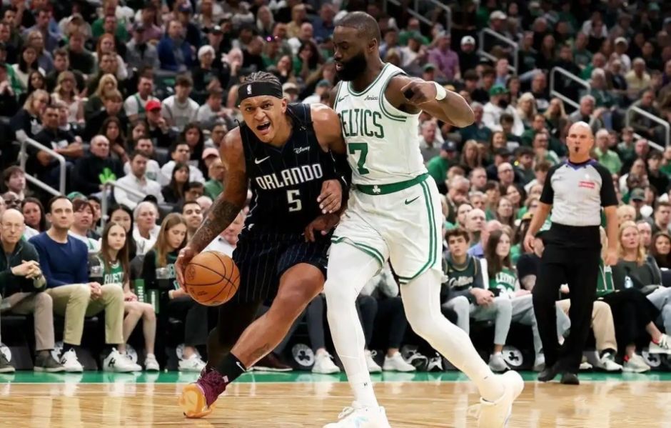 PG电子线上登入-凯尔特人火力全开,大胜对手赢球