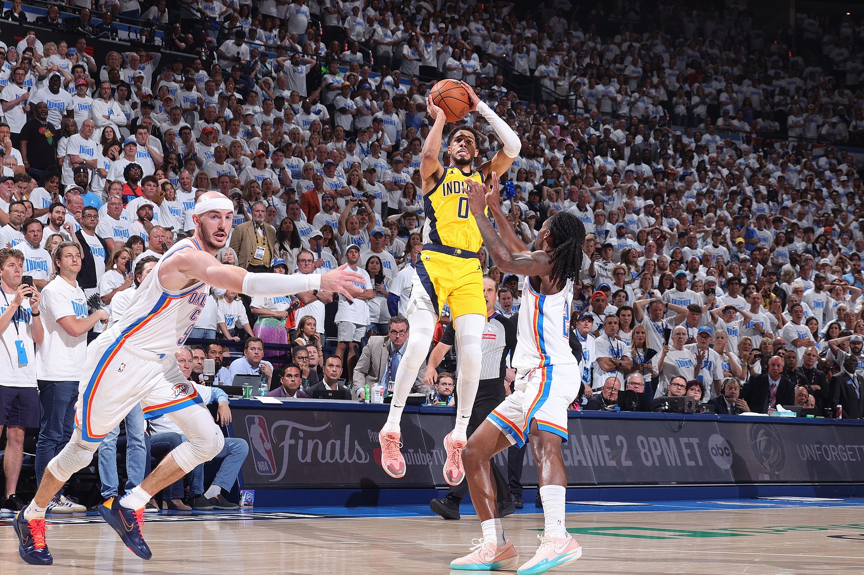 PG Soft Gaming-加拿大男篮绝杀魔术，麦科勒姆三分雨点燃全场