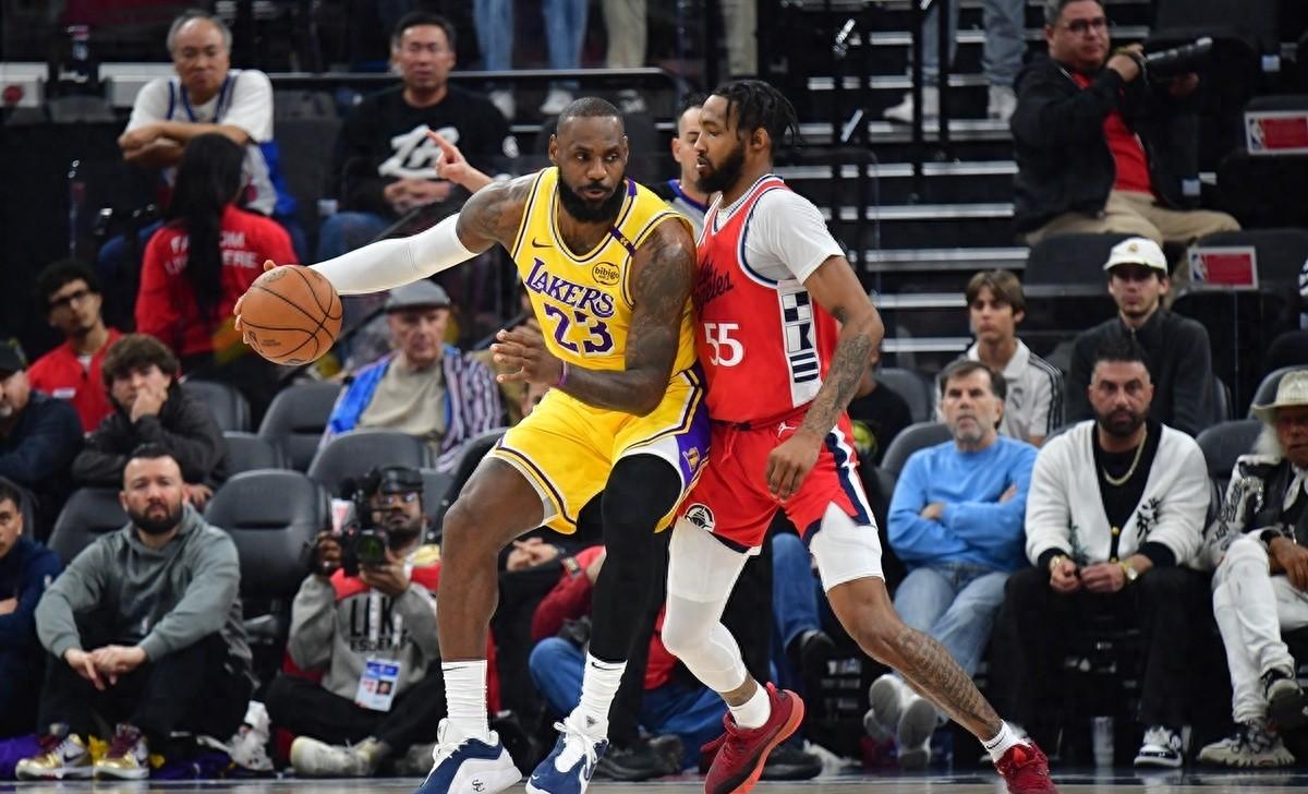 PG电子试玩官网-西班牙男篮碾压法国男篮，詹姆斯制霸全场